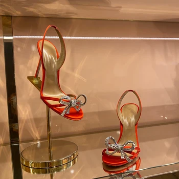 Funda Din Satin Rosu Cristal Sandale Gladiator Glezna Curea Tocuri Femei Tocuri Cui Design De Lux Petrecere Pantofii De Mireasa Plus Dimensiune